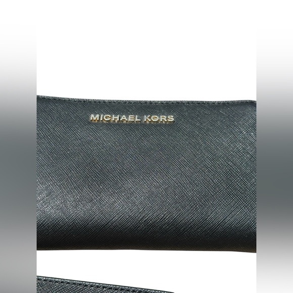 Michael Kors Black and Gold Wristlet EUC - Picture 1 of 7